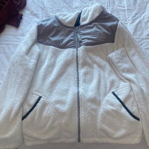 Girls The North Face fuzzy jacket